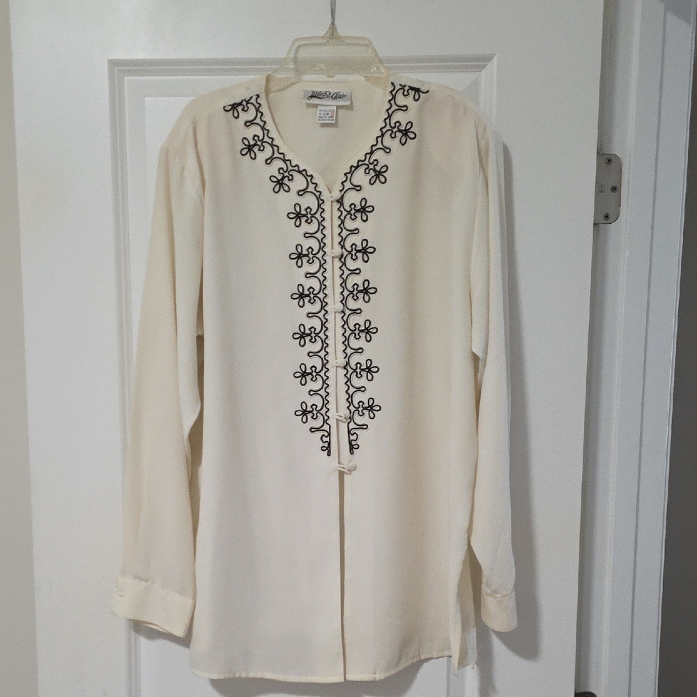 Vintage Yves St. Clair Ivory Top with Black Detailing - Picture 1 of 5